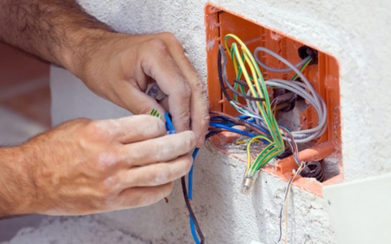 Σεμινάριο Δομημένης Καλωδίωσης  στο Αγρίνιο από το σύνδεσμο “ΘΑΛΗΣ”