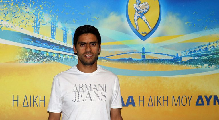 Υπέγραψε στον Παναιτωλικό ο Λουσέρο και θα αγωνίζεται με τον αριθμό 18