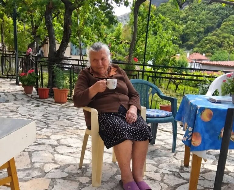 Θλίψη στον Κυπάρισσο Αγρινίου: «Έφυγε» από τη ζωή η Μαρία Ευθυμίου, μητέρα 18 παιδιών